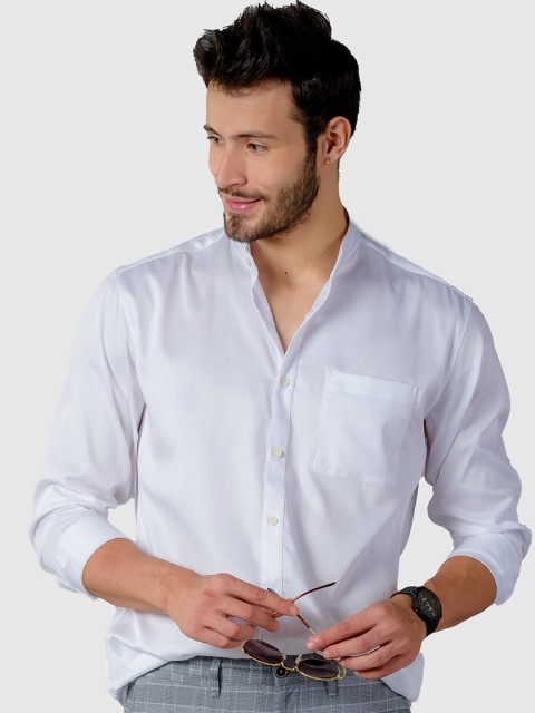 

KINGDOM OF WHITE Men White Smart Casual Shirt