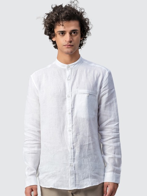 

KINGDOM OF WHITE Men White Smart Mandarin Collar Cotton Casual Shirt