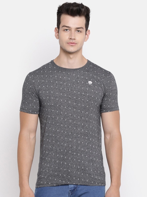 

V2 Value & Variety Men Black T-shirt