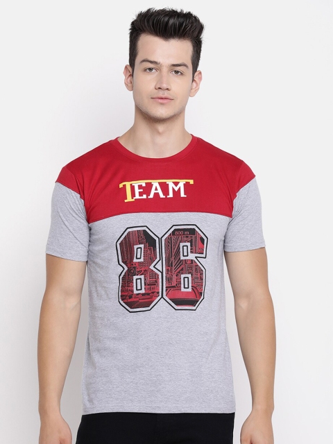 

V2 Value & Variety Men Maroon Printed Cotton T-shirt