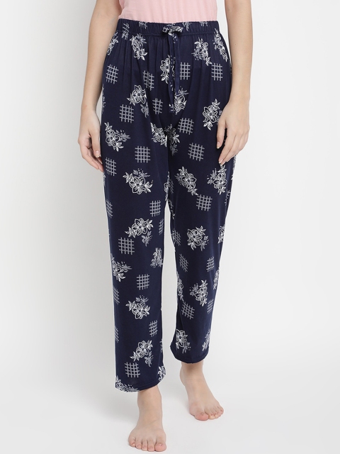 

V2 Value & Variety Women Blue & White Printed Cotton Lounge Pants