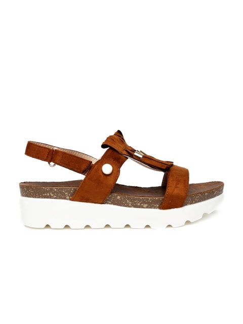 

Carlton London Women Brown Flatforms