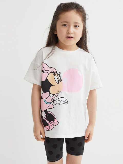 

H&M Girls Black & White Mickey Mouse Printed 2-Piece Printed Set
