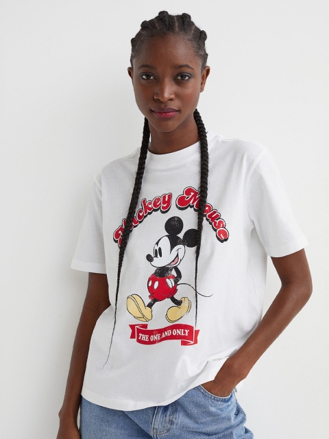 

H&M White T-shirt with a Motif