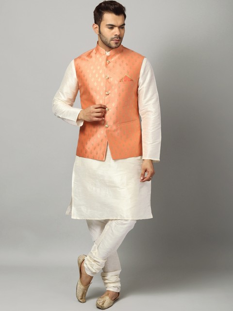 

Uri and MacKenzie Men Off White Dupion Silk Kurta with Pyjamas