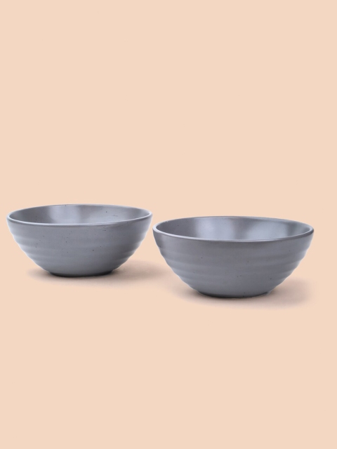 

SHAY Set of 2 Grey Porcelain Matte Bowls