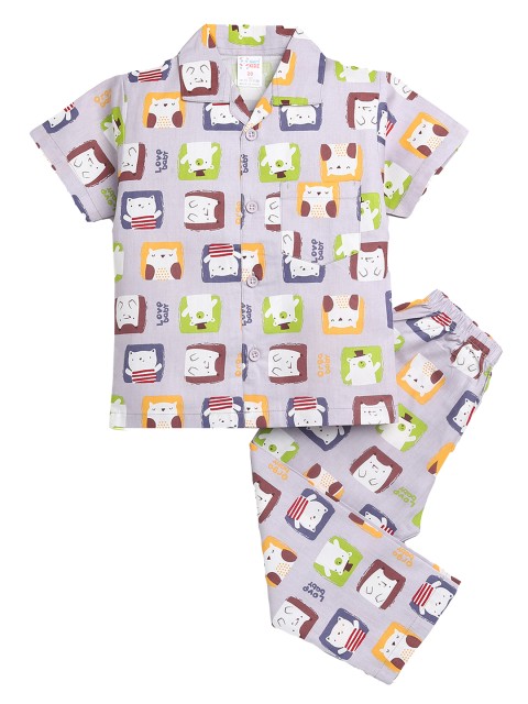 

NAUTI KIDZ Boys Grey & Green Conversational Printed Cotton Pyjama Set