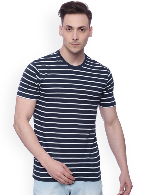 

HIGHLANDER Men Navy & White Striped Round Neck Slim Fit T-shirt, Navy blue