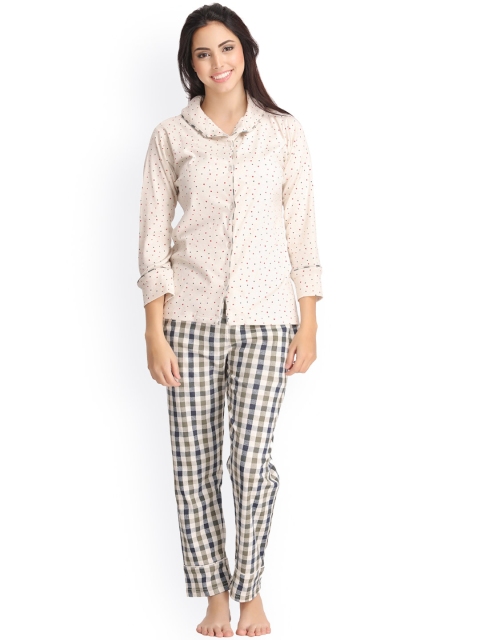 

Clovia Beige Printed Nightsuit LS0090P24