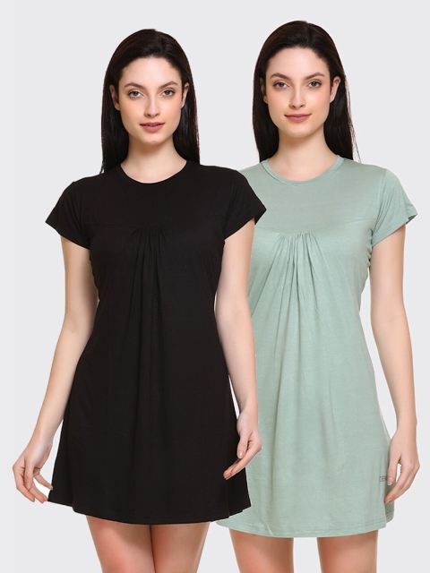 

Obaan Women Black & Green Set of 2 Solid Cotton Nightdress