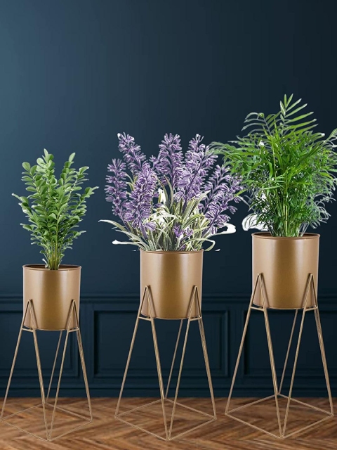 

Leafy Tales Gold-Toned Solid Plant Stand with Metal Planters Pot Holder