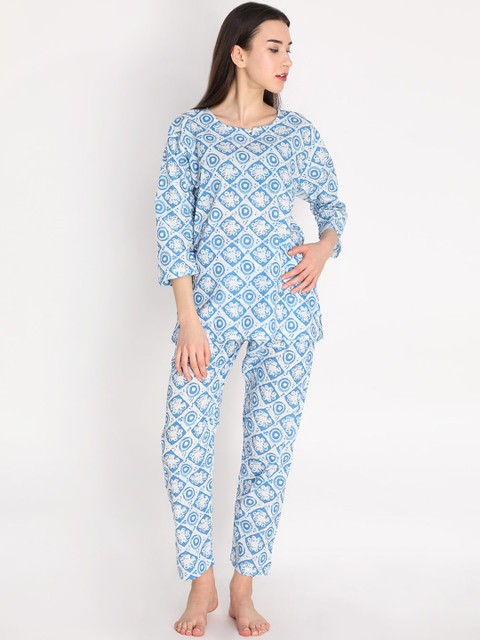 

Duchess Women White & Blue Geometric Printed Pure Cotton Nightsuit
