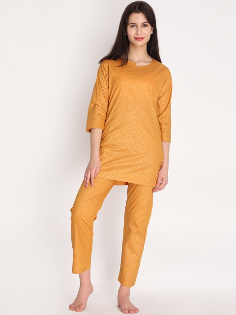 

Duchess Women Mustard & Gold-Toned Cotton Ethnic Motifs Printed Night suit