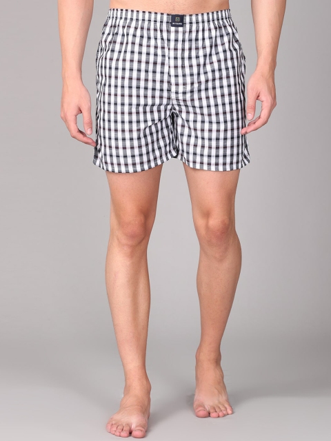 

IMYOUNG Men White & Black Checked Pure Combed Cotton Boxer