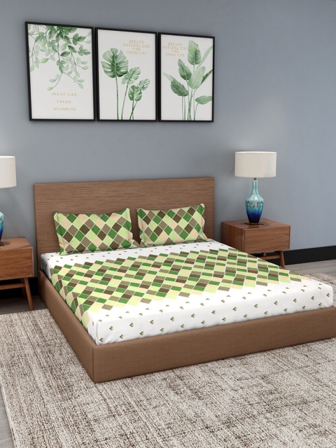 

GRACIT Green & White Floral King Bedsheet with 2 Pillow Covers