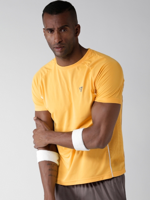 

SEVEN by MS Dhoni Men Yellow Solid Round Neck Running T-shirt