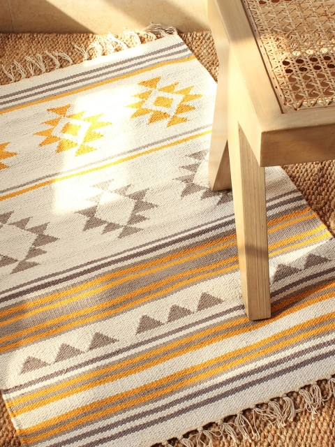 

House This Yellow & White Printed Cotton Floor Rug