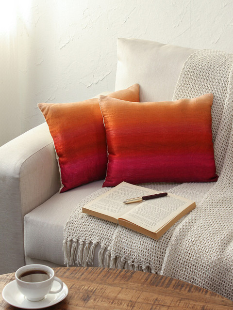 

House This Set of 2 Red Solid Rectangle Cotton Cushion Covers