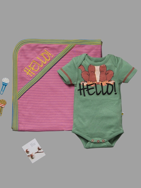 

Pranava Girls Green & Pink Printed Pure Cotton Baby Apparel Gift Set