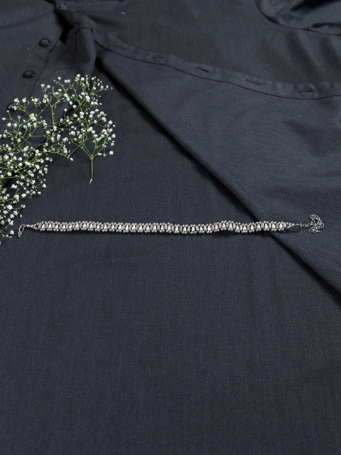 

creyons by mansi Silver-Toned Oxidised Necklace