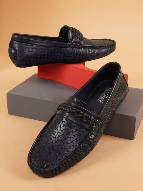 

Get Glamr Men Navy Blue Textured Loafers