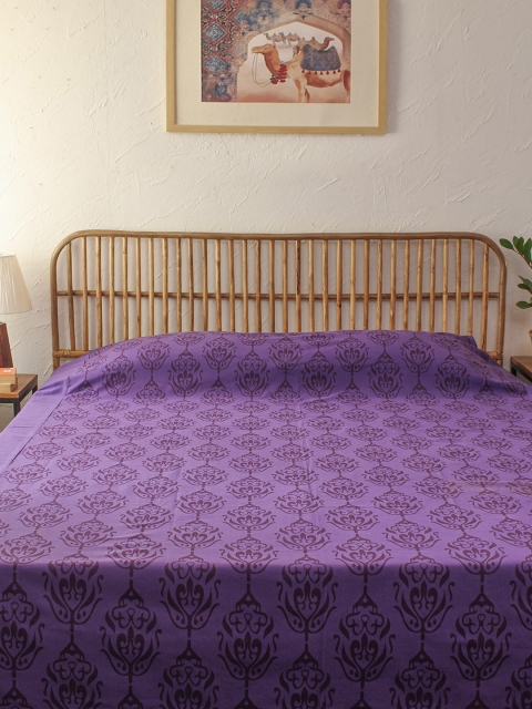 

House This Purple Printed Cotton Bed Cover
