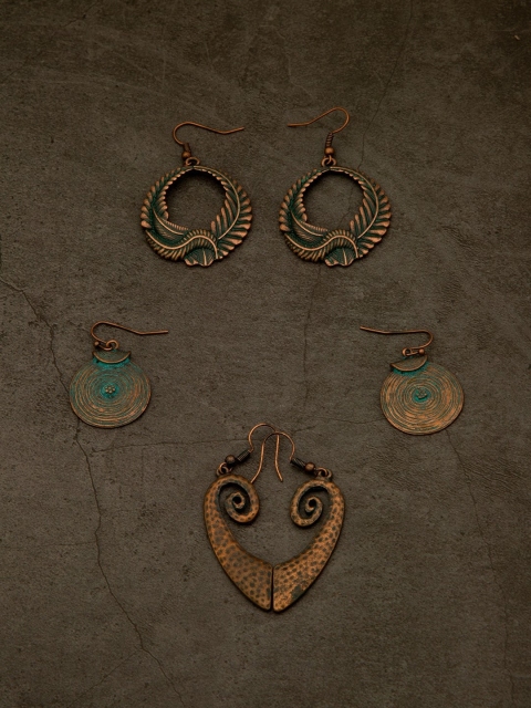 

anore Women Pack of 3 Turquoise Blue & Brown Contemporary Bohemian Drop Earrings