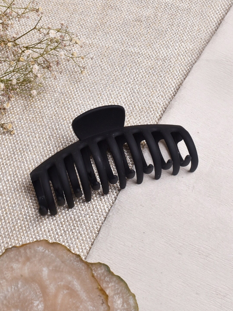 

BEWITCHED Women Black Claw Clip