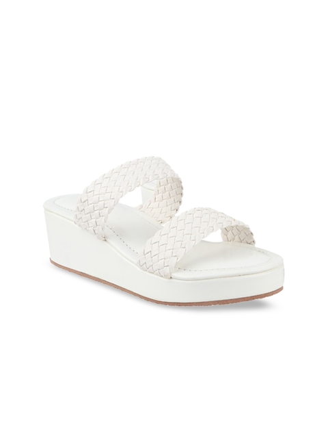 

THE WHITE POLE Women White Embellished Leather Ethnic Open Toe Flats