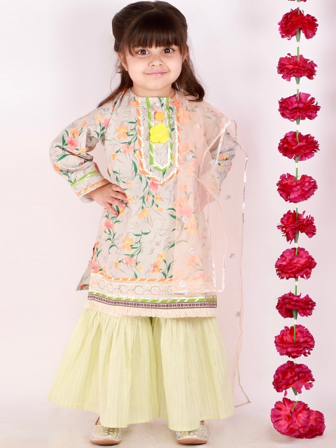 

Little Bansi Girls Green Embroidered Pure Cotton Kurta with Sharara & With Dupatta