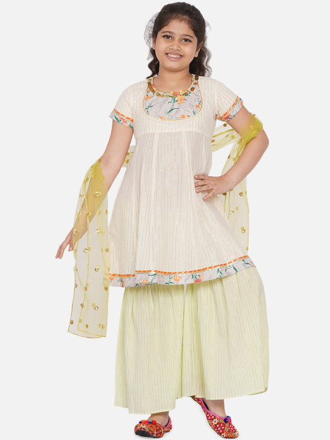 

Little Bansi Girls Green Embroidered Pleated Pure Cotton Kurti with Palazzos & With Dupatta