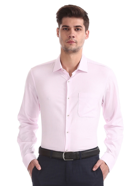 

AD By Arvind Men Pink Checked Casual Shirt