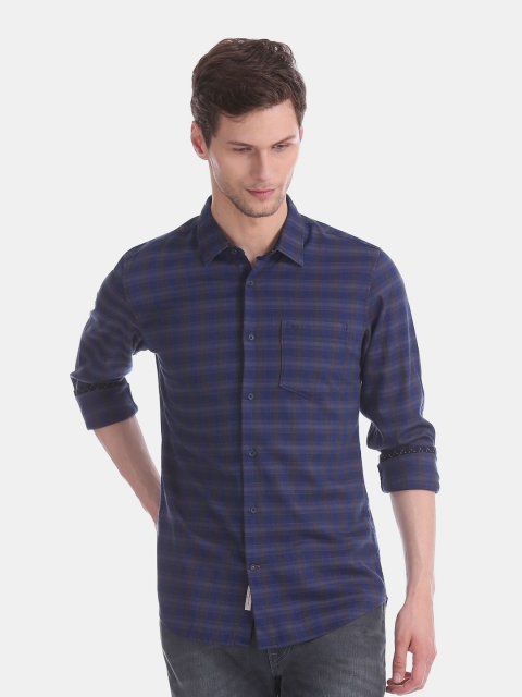 

AD By Arvind Men Navy Blue Horizontal Stripes Pure Cotton Checked Casual Shirt