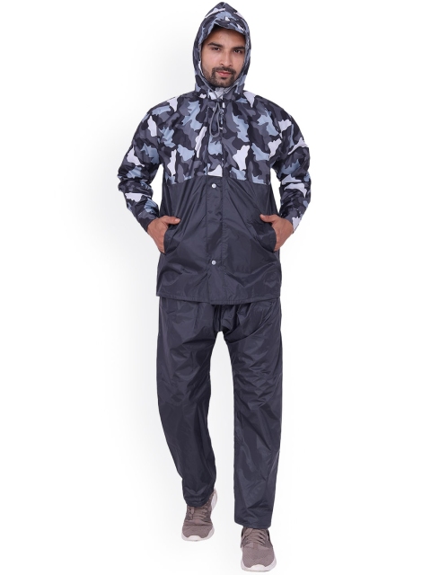 

THE CLOWNFISH Men Grey Printed Reversible Rain Coat