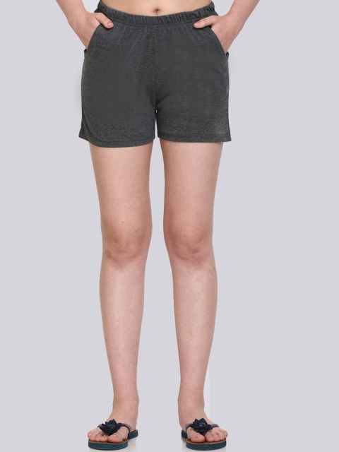 

Obaan Women Grey Yoga Shorts