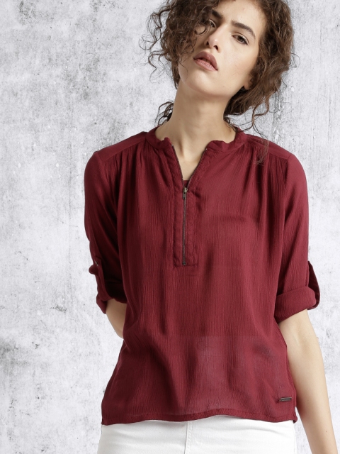 

Roadster Women Burgundy Solid Top