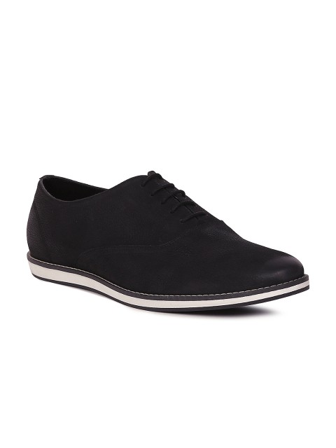 

V Dot Men Black Leather Oxford Shoes