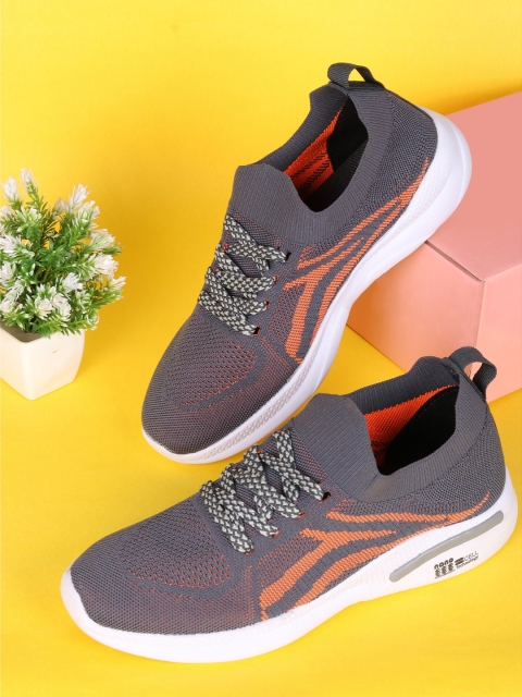 

M7 by Metronaut Men Grey Woven Design Sneakers