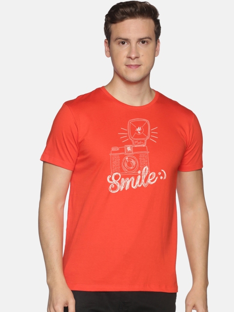 

BLACK RADIO Men Red Typography Printed Slim Fit T-shirt