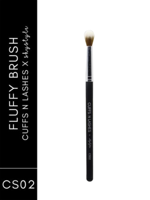 

CUFFS N LASHES X Shystyle Fluffy Makeup Brush - CS02 Black