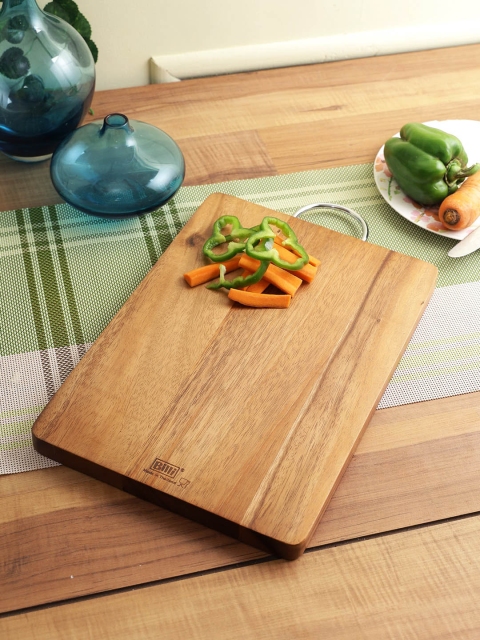 

Billi Brown Wooden Chopping Board