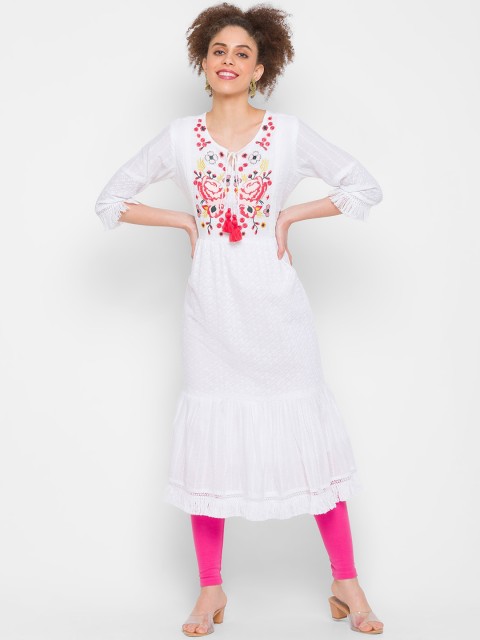 

ZOLA Women White Floral Embroidered Thread Work Kurta