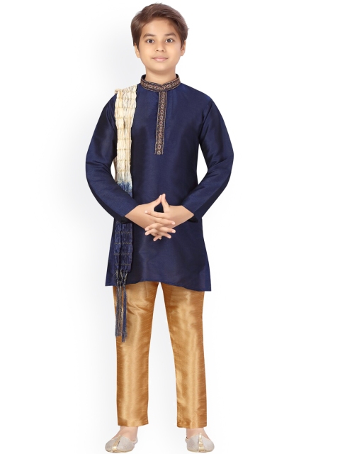 

LITTLE MAFIA BY Aarika Boys Navy Blue & Golden Silk Sherwani