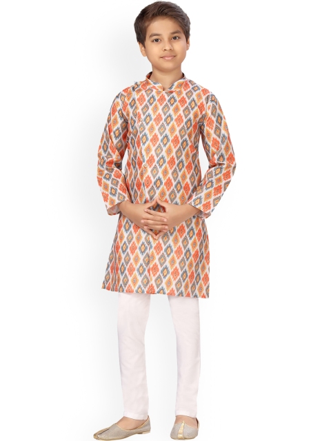 

LITTLE MAFIA BY Aarika Boys Yellow Printed Angrakha Pure Cotton Kurta with Pyjamas