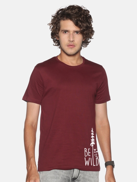 

BLACK RADIO Men Maroon & White Typography Printed Pure Cotton T-shirt