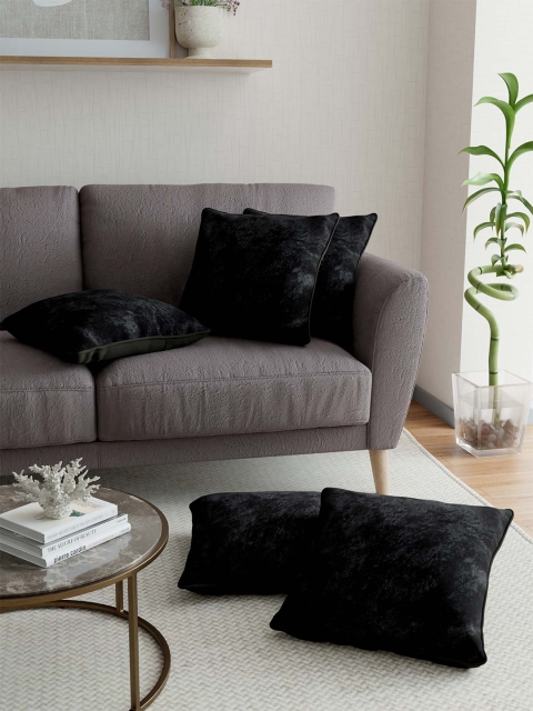 

JAIPUR FABRIC Black Set of 5 Velvet Square Cushion Covers