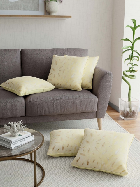 

JAIPUR FABRIC Set of 5 Cream-Coloured Floral Velvet Square Cushion Covers