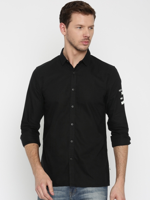 

Jack & Jones Men Black Slim Fit Solid Casual Shirt