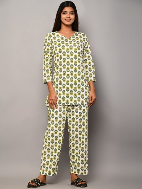 

Swasti Women White & Green Printed Pure Cotton Nightsuit