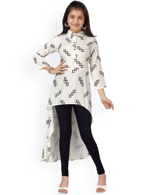 

Aarika Girls White & Black Printed Cotton Kurta Set